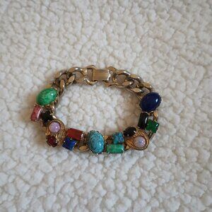Gorgeous glass stone and goldtone bracelet